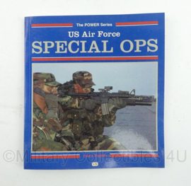 Naslagwerk US Air Force Special Ops - gebruikt - 20 x 1 x 22 cm - origineel