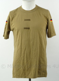 Duitse Bundeswehr sportshirt met klittenband op de borst - ONGEDRAGEN - maat  52/46 - origineel