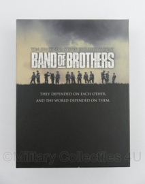 DVD box  met 5 DVD's Band of Brothers - 19 x 15 x 4 cm - origineel