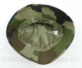 Bush hat / Boonie hat - Franse CCE camo -  maat 57 Tm. 60  cm. - nieuwstaat - origineel