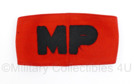 Britse naoorlogse maar Wo2 model MP Military Police armband - 49,5 x 9 cm - origineel