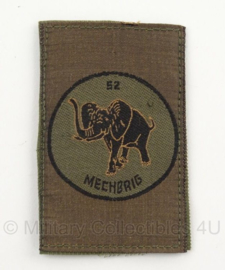 KL Nederlandse leger eenheid arm embleem 52 gemechaniseerde brigade 8 x 5,5 cm. - met klittenband - origineel