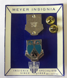 US Army 2nd Miltary Intelligence Battalion OCS unit crest PAAR metaal - 3 x 2,6 cm - MEYER - origineel