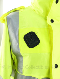 Britse Politie Police  POLICE STAFF fluor geel jack met portofoonhouders -  maat XL - origineel