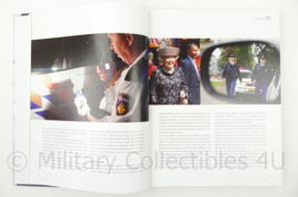 Boek "Naar één Nationale politie" Louis Cornelisse  - 23 x 2 x 29 cm