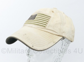 US La Police Gear baseball cap met US vlag voorop - one size - gedragen