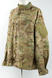 US Army Multicam BDU Coat Utility Army Combat Uniform - met emblemen Sergeant Lopez - maat Extra Large Regular - gedragen - origineel