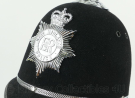 Britse West Midlands Police Bobby helm met helmplaat - maat 56 - nieuw - origineel
