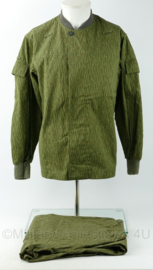 DDR NVA Fallschirmjäger gevechtsuniform, jas met broek in Strichtarn camo - topstaat - meerdere maten - origineel