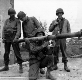 US soldaten met Duitse bepakking
