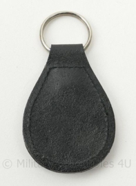 KL borsthanger 42 Tankbataljon regiment Huzaren Prins van Oranje - 8 x 4 cm - origineel