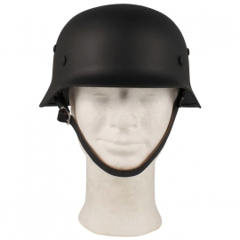 WO2 Duitse M35 helm - zwart
