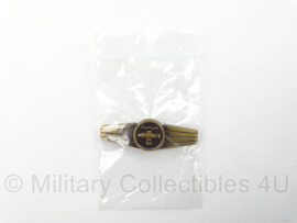 BW Bundeswehr borstspange Tatigkeitsabzeiche brons - Underwater weapons staff activity badge - afmeting 8 x 2 cm - origineel
