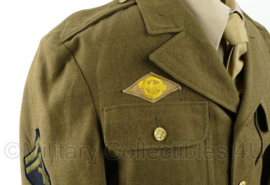 WO2 US Army Technician 5th grade Class A jacket december 1940 - maat 34R = NL maat 44 regular - origineel