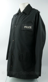 Britse politie British police parka Gore-Tex met tekst "POLICE" zwart - maat Large - gedragen - origineel