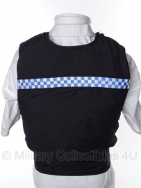 Britse politie kogel- en steekwerend vest hoes- (zonder inhoud) - model met 2 portofoon houders - origineel