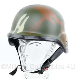 Motor & Brommer helm - Woodland camo  - Maat Large