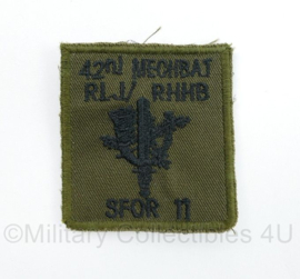 Defensie embleem 42 NL MECHBAT RHHB SFOR  - met klittenband - 5 x 5 cm - origineel