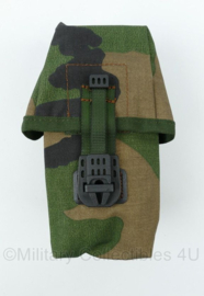 KMARNS Korps Mariniers MOLLE opbouwtas 3x Diemaco Patroonmagazijn Forest camo - 8 x 8 x 18 cm - nieuwstaat - origineel