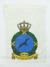 Klu Koninklijke Luchtmacht wanddoek van stof met logo 336 Squadron - 34x23 cm - origineel