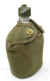 MVO 1958 veldfles met aluminium fles en RVS beker - origineel