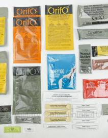 1 zak Nederlandse leger 24uurs rantsoen Maaltijd zak 24 Hour Operationeel Rantsoen W(pouch) + OL  -  +/-4100 kcal - Best Before November 2025