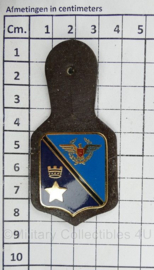 Militaire borsthanger - 8 x 4 cm - origineel