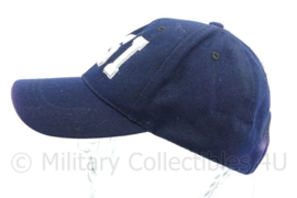 CSI baseball cap donkerblauw - merk Justicewear - gedragen - origineel