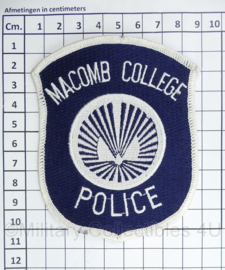 Amerikaanse Politie embleem American Macomb College Police patch - 10,5 x 8,5 cm - origineel