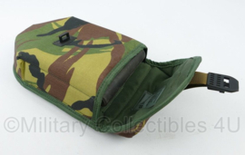 Defensie Gerber pionierschop met opbouwtas Woodland camo - schep gebruikt, tas nieuw in verpakking - origineel