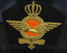 KLu Luchtmacht GLT Gala tenue pet 1987 - met embroidered insigne - maat 56 - maker Hassing BV - origineel