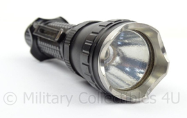 Olight M20 Warrior Premium lamp met Olight koppeltas - inclusief batterijen - origineel