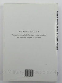 Boek Mc Aleese's Fighting Manual - afmeting 25,5 x 18 cm - origineel