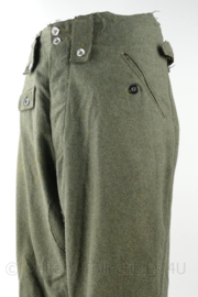 WO2 Duitse M43 Keilhose feldgrau - maat Large - replica