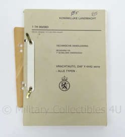 KL Landmacht Technische Handleiding DAF Y-4442 serie - TH 902083 - afmeting 21 x 16,5 cm - origineel