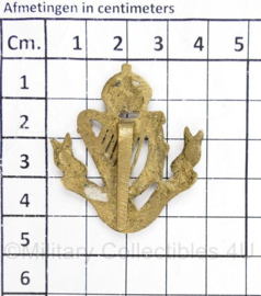 Wo1 Cap badge Connaught Rangers - 4,5 x 4 cm - replica