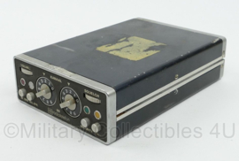 Politie Recherche radio type AP2455-15 met microfoon - 13 x 19 x 5 cm - gebruikt - origineel