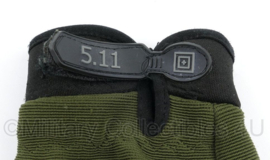 5.11 Tactical Full Finger Gloves groen - maat Large - gedragen - origineel
