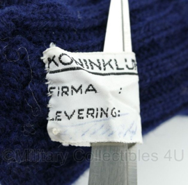 KM Koninklijke Marine gebreide handschoenen blauw 1961 - fabrikant Tricolana - maat 12 - gedragen - origineel