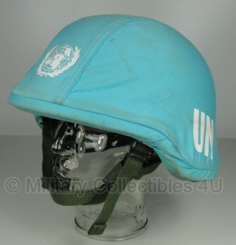 Nederlands M95 helmovertrek VN UN / United Nations - maat Large - goede staat - ZONDER HELM - origineel