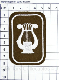 KL Embleem Muzikant Wachtmeester of Hoger der Cavalerie  - 8 x 5,5 cm - origineel