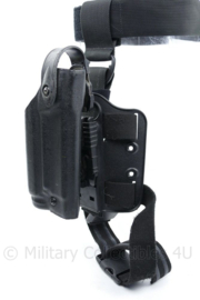 Eagle Industries koppel met Safariland leg panel en afkoppelbaar Glock 17 holster with light attached - origineel