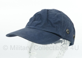 Blauwe pet - maat 54 tm. 59