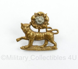 Britse WO2 Britse cap badge York and Lancaster Regiment - Kings Crown - 3,5 x 3.5 cm - origineel