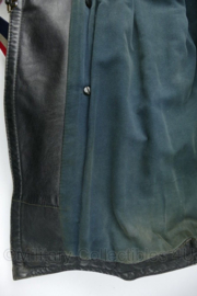 Vintage Nederlandse Brandweer lederen uniform set jas met broek met bretels - merk Kraaijer Kratex - maat 56 - gedragen - origineel