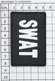 SWAT embleem PVC met klittenband Groot - wit op zwart - 8 x 5 cm