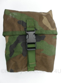 KMARNS Korps Mariniers MOLLE Opbouwtas Algemeen Middel Forest camo - 13 x 10 x 17 cm - gebruikt - origineel