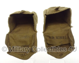 1 PAAR Britse Bren Gunner's Magazine  pouch Utility Pouch Magazijntassen borst model - origineel WO2