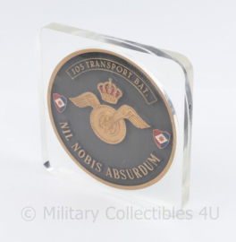 Defensie 105 Transportbataljon bureau decoratie - NIL NOBIS ABSURDUM - 13 x 1,5 x 13 cm - origineel