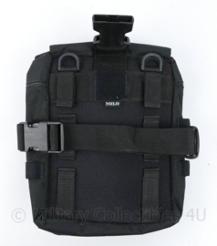 KMAR en politie MOLLE XL utility bag met M4 C7 C8 magazijntas ertegenaan - merk SOLO  - 21 x 6 x 27 cm - origineel
